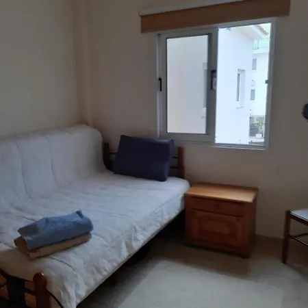 Mit Pool Gazde/Camere de închiriat